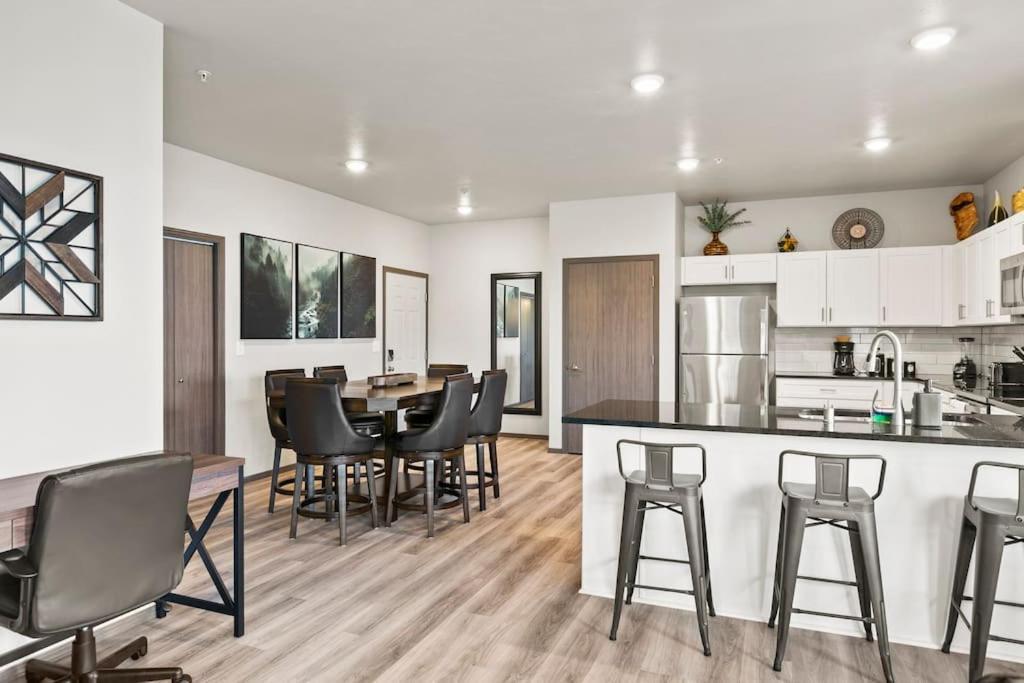 Spacious New 2 Bed 2 Bath Apt By Downtown Spokane Dış mekan fotoğraf