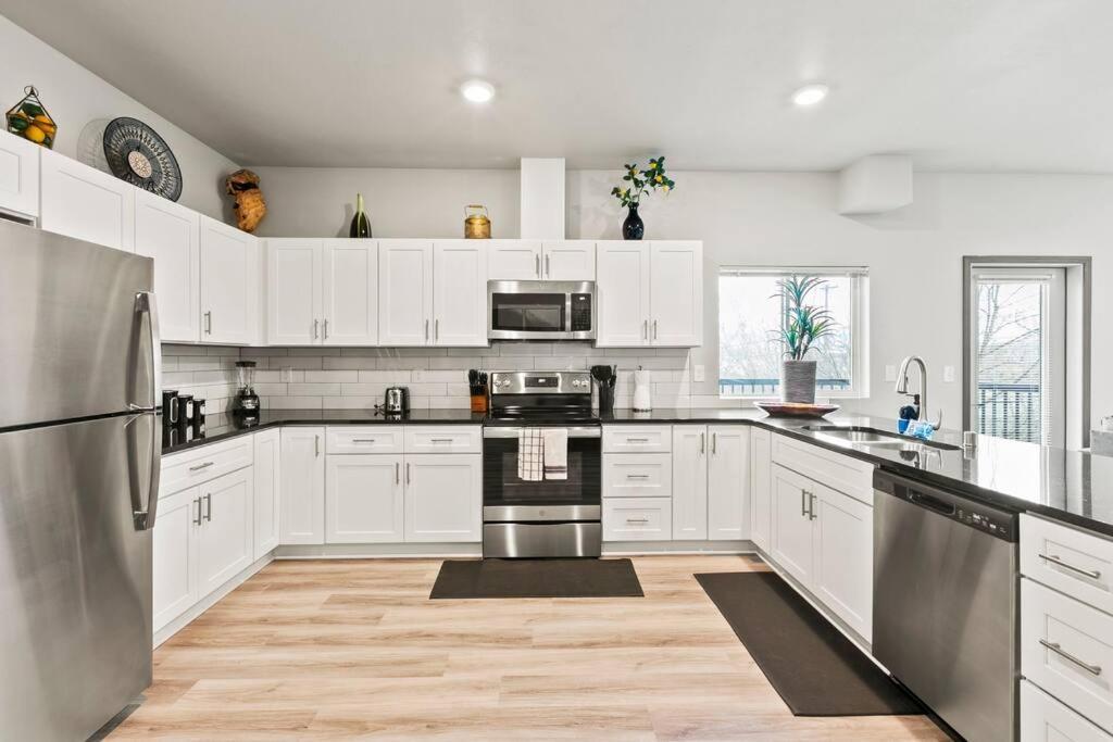 Spacious New 2 Bed 2 Bath Apt By Downtown Spokane Dış mekan fotoğraf