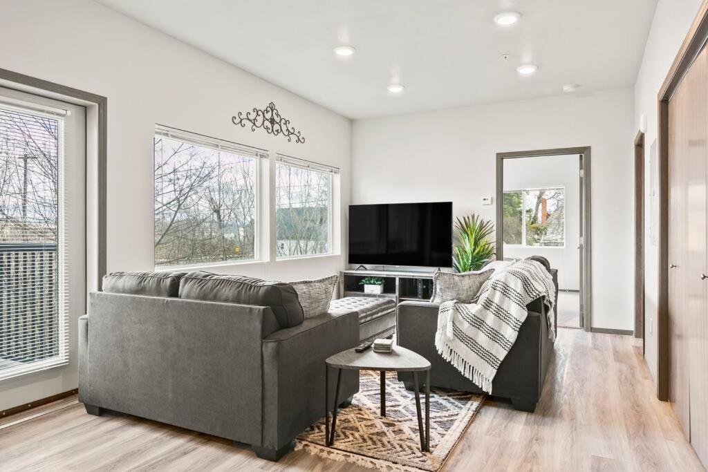 Spacious New 2 Bed 2 Bath Apt By Downtown Spokane Dış mekan fotoğraf